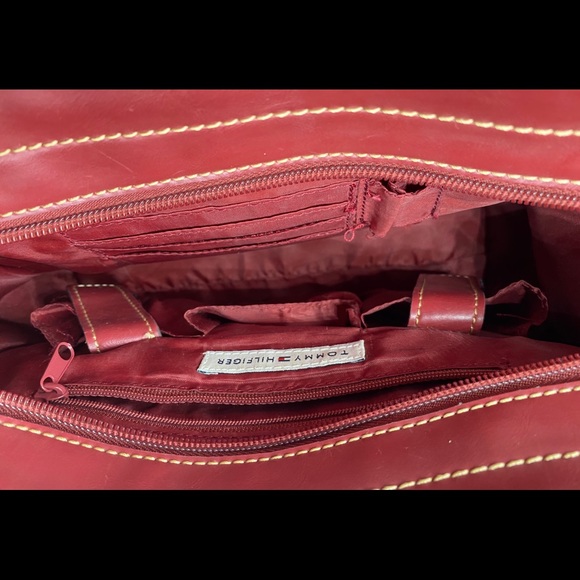 Tommy Hilfiger Bag - Picture 4 of 11